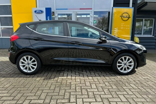 Ford Fiesta 1.0 EcoBoost 100 PK TITANIUM | STOEL- EN STUURVERWARMING| CAMERA| CRUISE CONTROL| NAVIGATIE| CLIMATE CONTROL|