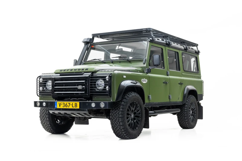 Land Rover Defender 2.2 D SW 110" XTech