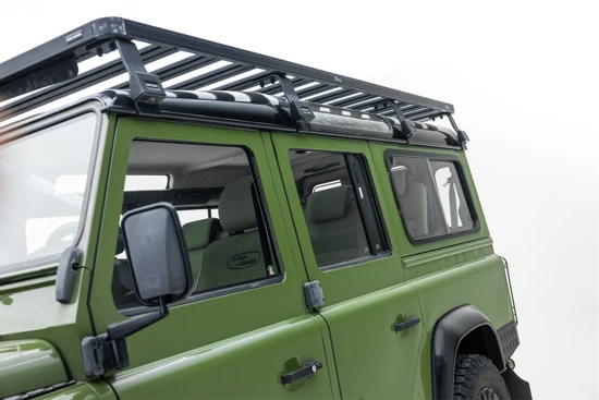 Land Rover Defender 2.2 D SW 110" XTech