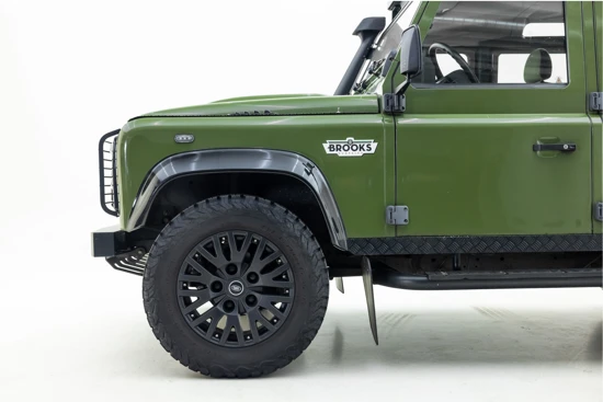 Land Rover Defender 2.2 D SW 110" XTech