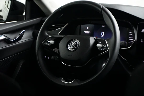 Škoda Octavia Combi 1.5 e-TSI 150 pk Business Edition 7-DSG | Parkeersensoren | Navigatie | Stoelverwarming |