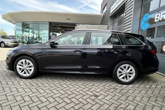 Škoda Octavia Combi 1.5 e-TSI 150 pk Business Edition 7-DSG | Parkeersensoren | Navigatie | Stoelverwarming |