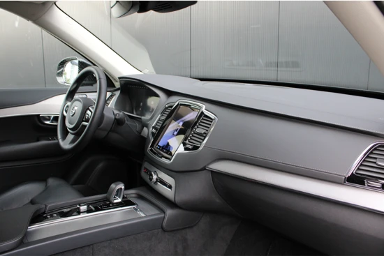 Volvo XC90 T8 Recharge AWD Plus Bright | 20'' | Panoramadak | 360 camera | Full LED | Harman kardon | Trekhaak | BLIS | Pilot assist