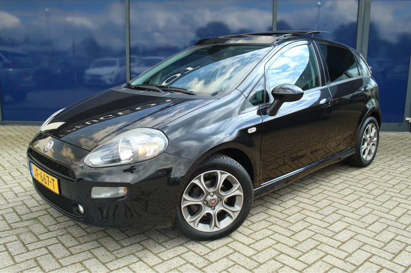 Fiat Punto 0.9 Lounge | Leder | Panoramadak | Climate & Cruise C. | Allseason | LMV | PDC