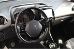 Peugeot 108 1.0 e-VTi Allure | Climate C. | Camera | Carplay | Privacy Glass | 15" LMV |