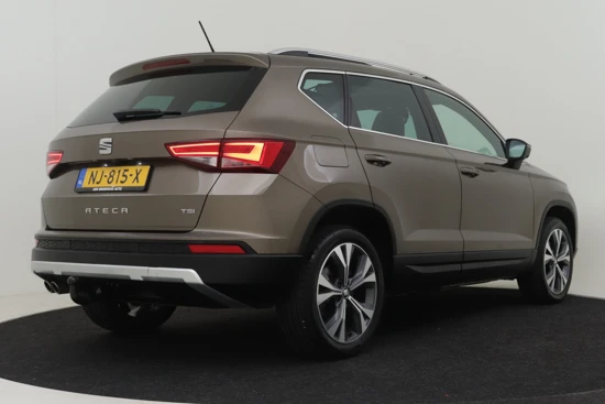 SEAT Ateca 1.4 EcoTSI 150PK Xcellence | Adaptieve Cruise Control | Panoramadak | App-Connect | Achteruitrijcamera | Trekhaak | Voorstoelen