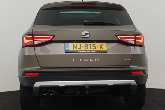 SEAT Ateca 1.4 EcoTSI 150PK Xcellence | Adaptieve Cruise Control | Panoramadak | App-Connect | Achteruitrijcamera | Trekhaak | Voorstoelen