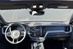 Volvo XC60 Recharge T6 AWD Ultimate Dark | Luchtvering | 360 Camera | Harman/Kardon | Panoramadak | 22 Inch | Head-up Display