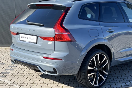 Volvo XC60 Recharge T6 AWD Ultimate Dark | Luchtvering | 360 Camera | Harman/Kardon | Panoramadak | 22 Inch | Head-up Display