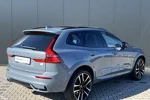 Volvo XC60 Recharge T6 AWD Ultimate Dark | Luchtvering | 360 Camera | Harman/Kardon | Panoramadak | 22 Inch | Head-up Display