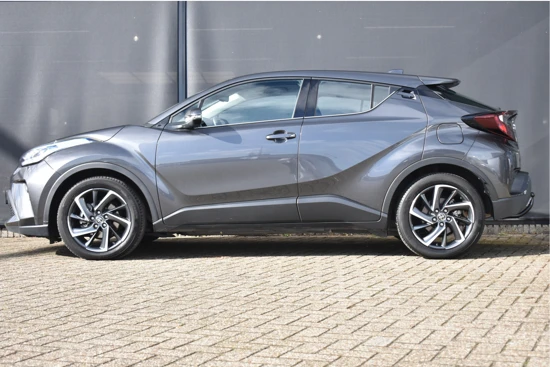 Toyota C-HR 2.0 Hybrid Dynamic | Afn. Trekhaak | Navigatie | Adaptive Crusie | Achteruitrijcamera | Lane-Assist | Full-LED | Nieuwstaat | De