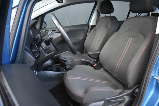 Opel Corsa 1.4 Online Edition Automaat | Afn. Trekhaak | Navigatie | Comfortstoelen | AllSeason | Dealeronderhouden | Parkeersensoren | Arm