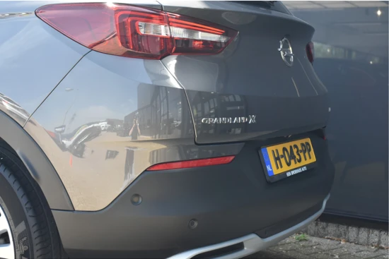 Opel Grandland X 1.2 Turbo Innovation 130pk | Navigatie | Elektr. Achterklep | AGR-Comfortstoelen | Keyless-Entry | Full-LED | Achteruitrijcamera