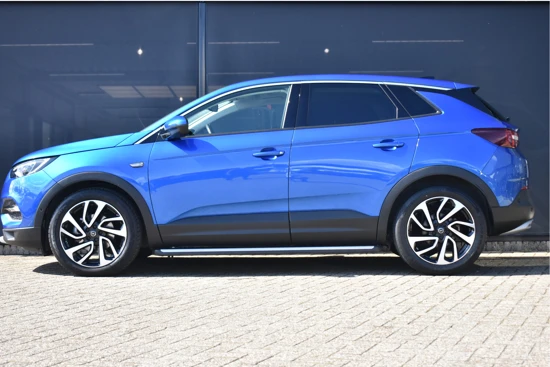 Opel Grandland X 1.2 Turbo Innovation+ 130pk | Full-Options! | Vol-Leder | Afn. Trekhaak | Panoramadak | Stoelkoeling/verwarming | Elektr. Achter