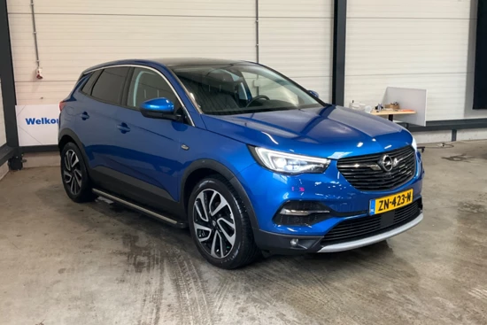 Opel Grandland X 1.2 Turbo Innovation+ 130pk | Full-Options! | Vol-Leder | Afn. Trekhaak | Panoramadak | Stoelkoeling/verwarming | Elektr. Achter