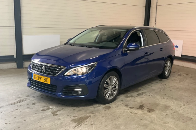 Peugeot 308 SW 1.2 PureTech Blue Lease Premium