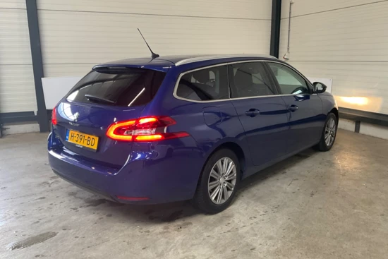 Peugeot 308 SW 1.2 PureTech Blue Lease Premium