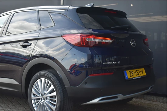 Opel Grandland X 1.2 Turbo Innovation 130pk | Navigatie | Elektr. Achterklep | AGR-Comfortstoelen | Keyless-Entry | Parkeersensoren v/a | Dealero