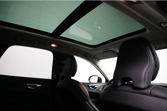 Volvo XC60 T6 350PK AWD Plus Bright | Trekhaak | Nappa | Stoelkoeling | 360° View | Adapt Led