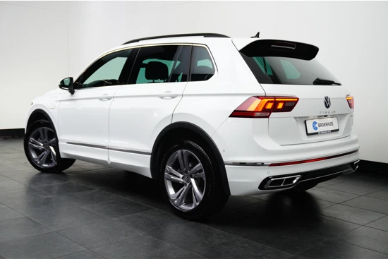 Volkswagen Tiguan 1.4 TSI 245PK eHybrid R-Line | PANORAMADAK | TREKHAAK | AUTO A. KLEP