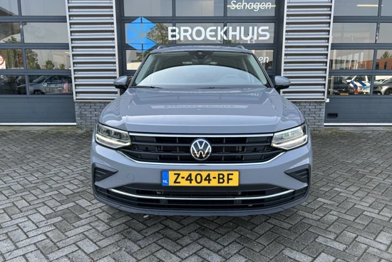 Volkswagen Tiguan 1.5 TSI 150 pk Life 7-DSG | Trekhaak wegklapbaar | Navigatie by app | Achteruitrijcamera |