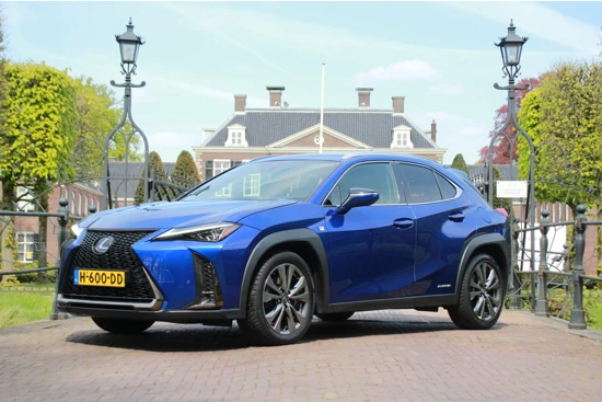 Lexus UX 250H F SPORT FIRST EDITION | NL-AUTO! | DEALER OH! | LEDER/ALCANTARA | ELEKT. STOELEN | NAVI | CAMERA | CLIMA | WINTERPACK | ADA