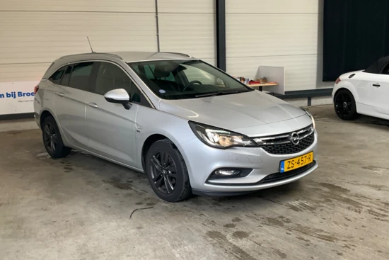 Opel Astra Sports Tourer 1.0 Turbo 120 Jaar Edition+ | Navigatie | Climate Control | Parkeersensoren | Cruise Control | Bluetooth | Apple C