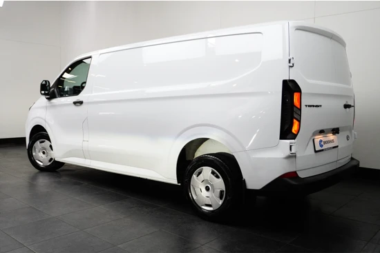 Ford Transit Custom 320 2.0 TDCI L2H1 TREND AUTOMAAT | DIRECT RIJDEN! | CAMERA | PARK SENSOR | NIEUW! |