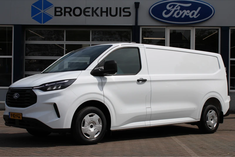 Ford Transit Custom 320 2.0 TDCI L2H1 TREND AUTOMAAT | DIRECT RIJDEN! | CAMERA | PARK SENSOR | NIEUW! |