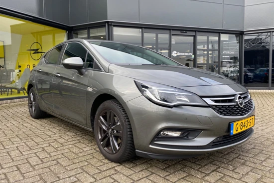 Opel Astra 1.0 Turbo 120 Jaar Edition+ | AGR-Comfortstoelen | Navigatie | Climate Control | Achteruitrijcamera | Parkeersensoren | Apple Ca