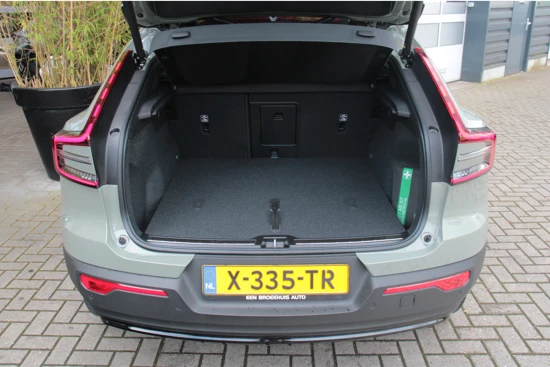 Volvo C40 Single Motor Extended Range Ultimate 82 kWh | Adaptive Cruise | Panoramadak | 360 Camera | Harman/Kardon | 20" Velgen