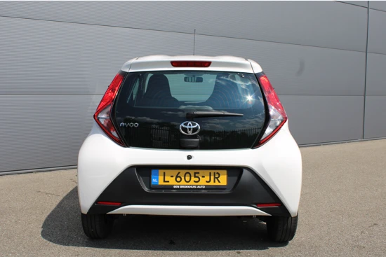 Toyota Aygo 1.0 VVT-i x-fun