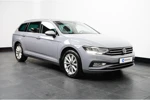 Volkswagen Passat 1.5 TSI 150PK DSG-7 Comfortline | TREKHAAK | NAVIGATIE | CAMERA | AUTO A. KLEP