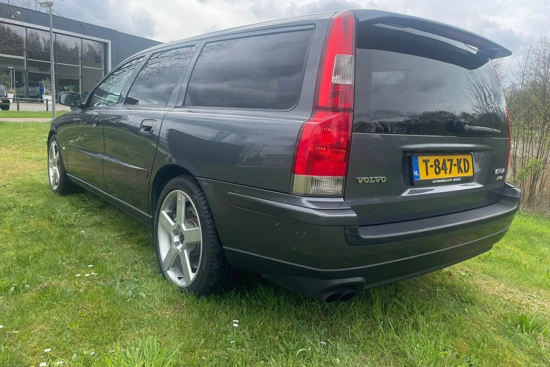 Volvo V70 2.5 R