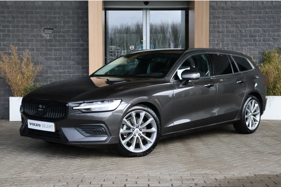 Volvo V60 Volvo V60 B4 Core | Adaptieve Cruise Control | Stoelverwarming voor+achter | Stuurwielverwarming | 19 Inch | Pilot Assist | BLIS