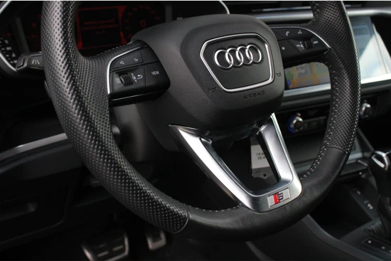 Audi Q3 35 TFSI 150pk S tronic | ELEKTR. KLEP | CAMERA | 1e EIGENAAR! | HALF LEER | NETTE AUTO!