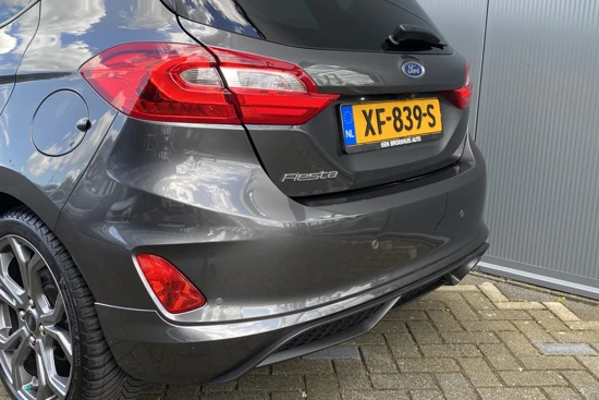 Ford Fiesta 1.0 EcoBoost 100pk ST-Line | Camera | Winterpakket | Keyless entry | Climate controle | Cruise controle | 1e eigenaar | NL-Auto