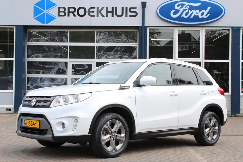 Suzuki Vitara 1.6 EXCLUSIVE | AFN TREKHAAK | CLIMATE CONTROL | CAMERA | CRUISE CONTROL | NAVI | ALL SEASON |