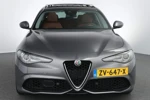 Alfa Romeo Giulia 2.0 T AWD Veloce