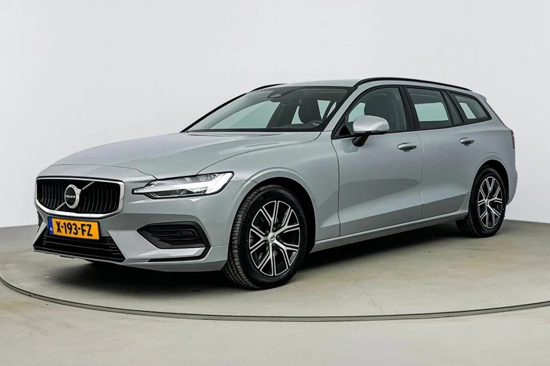 Volvo V60 2.0 B3 Essential | Android- Apple Carplay | Climaatcontrol | Parkeersensoor V+A | Camera achter