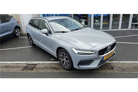 Volvo V60 2.0 B3 Essential | Android- Apple Carplay | Climaatcontrol | Parkeersensoor V+A | Camera achter