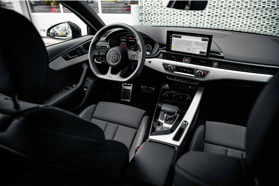 Audi A4 Limousine 35 TFSI 150PK S edition