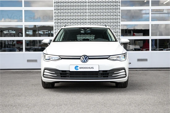 Volkswagen Golf Variant 1.5 eTSI Style | Head-up | Camera | 18" | Stoelmassage |