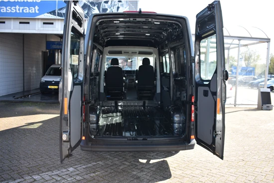 Volkswagen Crafter 2.0 177 pk TDI L3H3 Exclusive