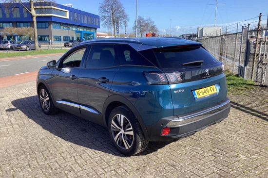 Peugeot 3008 1.2 PureTech Blue Lease Premium | Camera | Navigatie | 1/2 Leder | 18" LMV