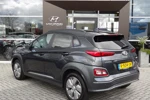 Hyundai KONA EV Fashion 64 kWh | NAVIGATIE | STOEL- & STUURVERWARMING | HEAD-UP-DISPLAY