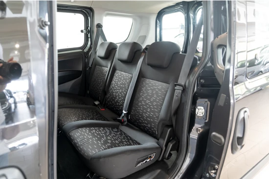 Opel Combo Tour 1.4 Edition Personen uitvoering! | 5 Persoons | Airco | Schuifdeur links en rechts |