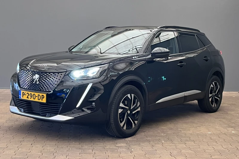 Peugeot 2008 1.2 130 PK Allure Pack | Camera | 3D Cockpit | Navi | Apple/Android Carplay | Cruise |