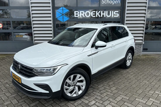 Volkswagen Tiguan 1.5 TSI 150 pk Life 7-DSG | Trekhaak wegklapbaar | Navigatie by app | Achteruitrijcamera |