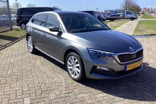 Škoda Scala 1.0 TSI 110 pk Business Edition 7-DSG | Panorama-dak | LED koplampen | Cruise control adaptief | Voorstoelen verwarmd |